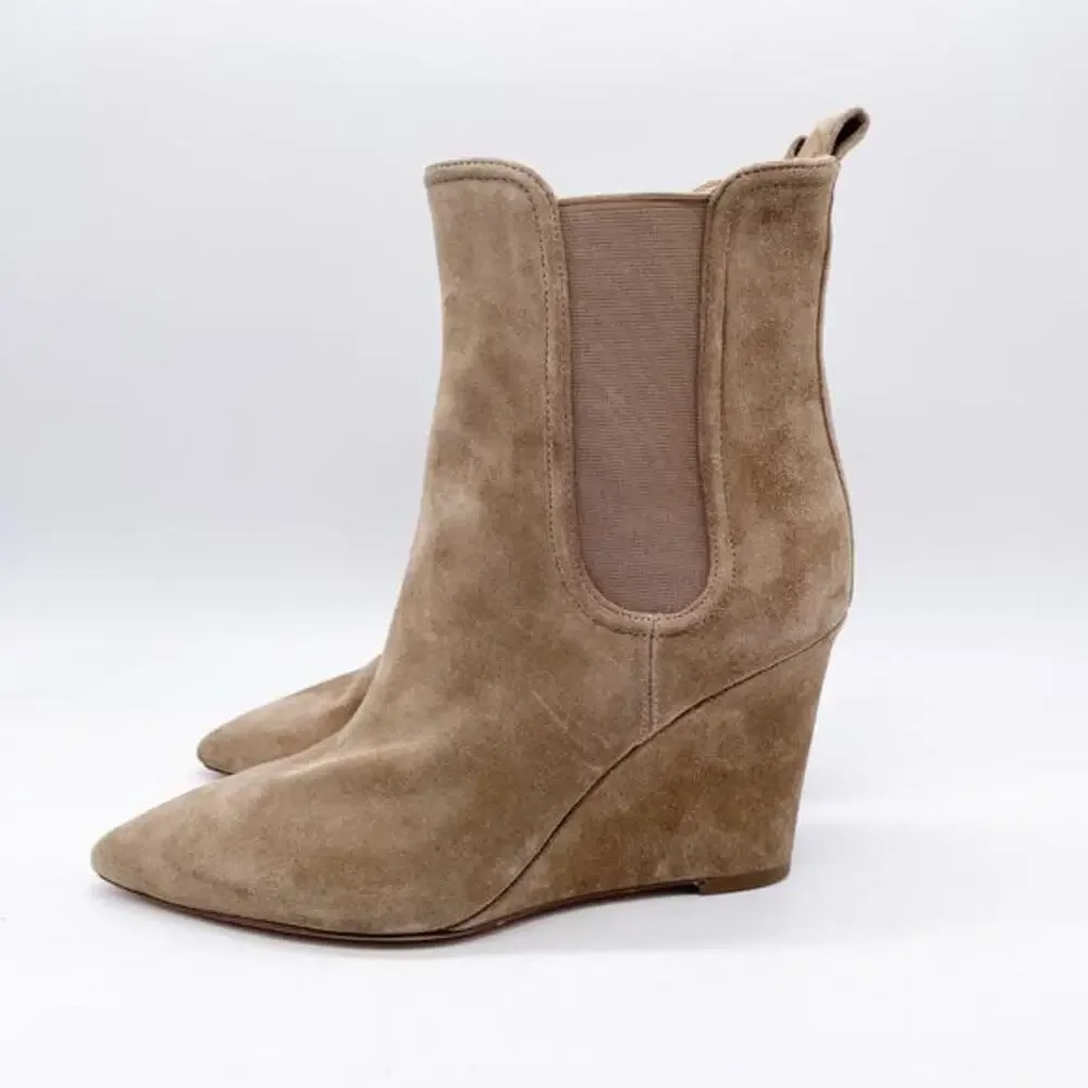 Veronica Beard Women's Iluska Pointed Toe Wedge Bootie Latte Suede Size‎ 7.5M